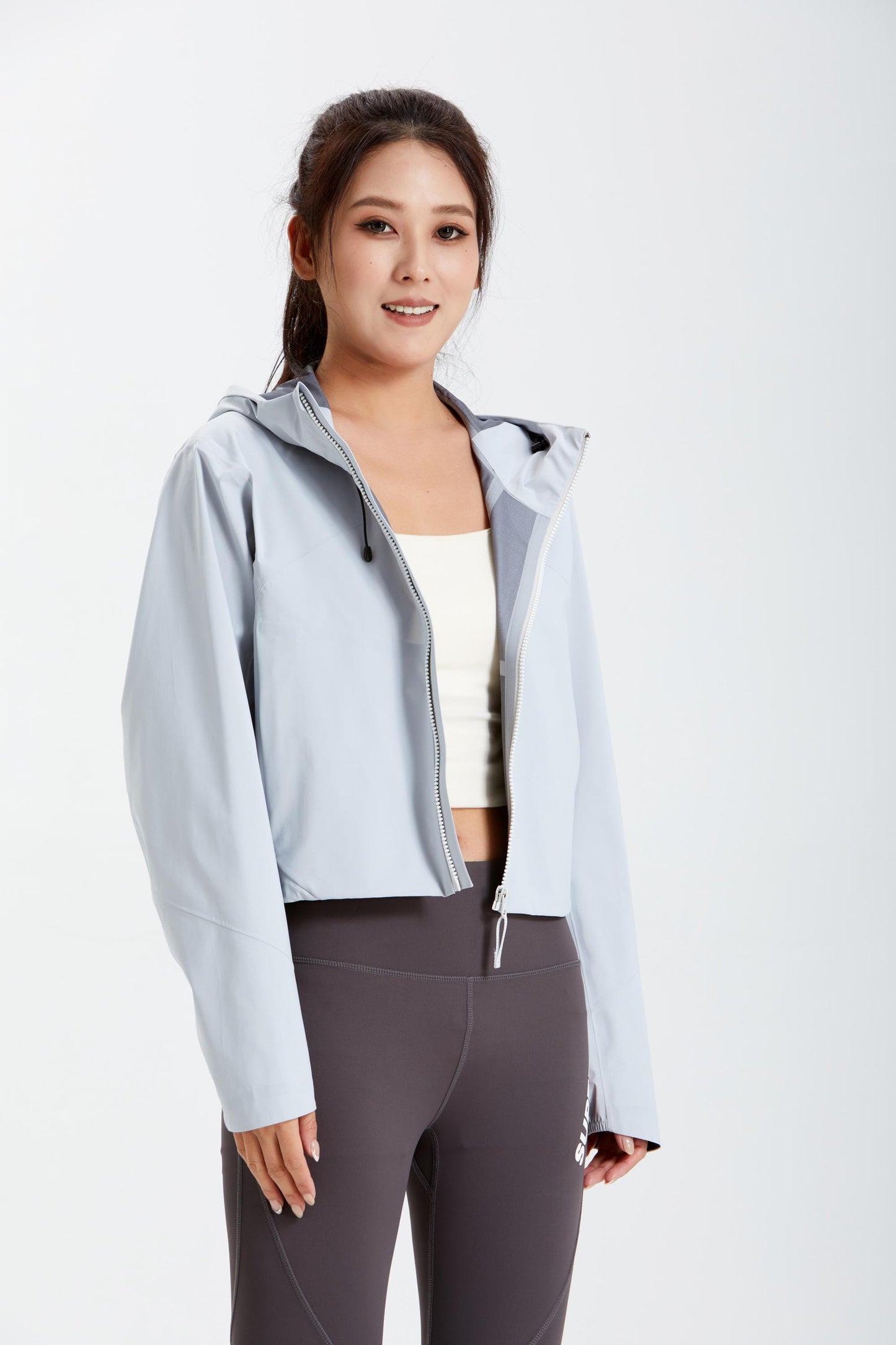 KINO Women's Cirrus Cropped Shell