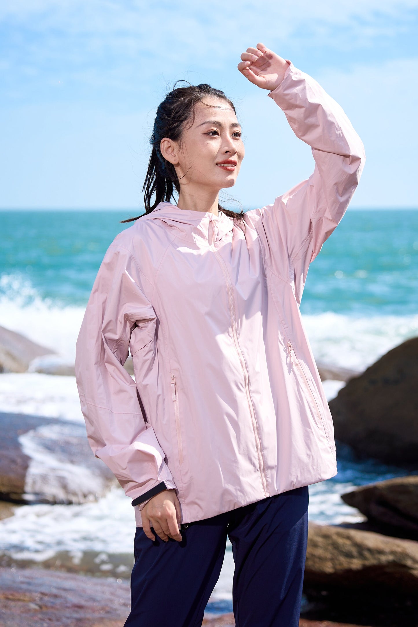 KINO Women's Aura Softshell Jacket