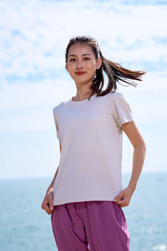KINO Women's Swift Tech Tee